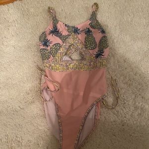 Super cute girls one piece